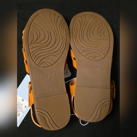 Size 12 Girls Ella Fisherman Sandals Cat & Jack - Picture 3 of 4